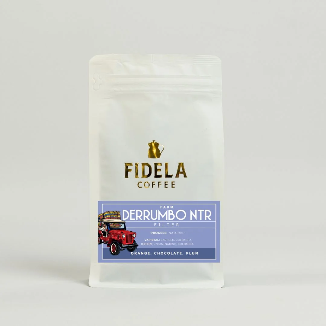 Toasted Almond, Blackberry Jam, Honey Derrumbo Natural